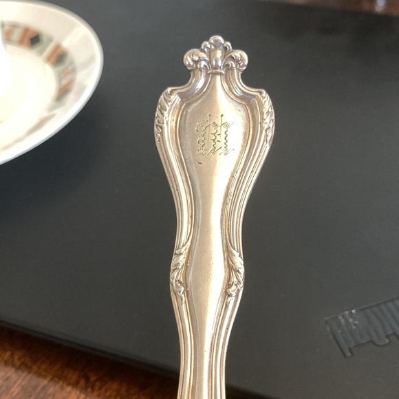 31) Antique Server Monogram M Or W - Picture 6 of 7